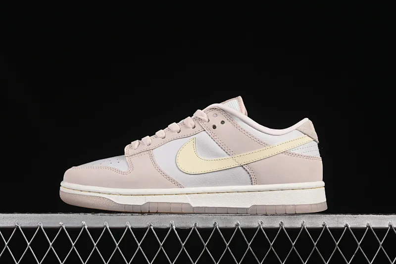 All categories Nk SB Dunk series Nk SB Dunk Low low-top sneakers Nk SB Dunk Low white light pink SB low-top casual sneakers FB7901-601